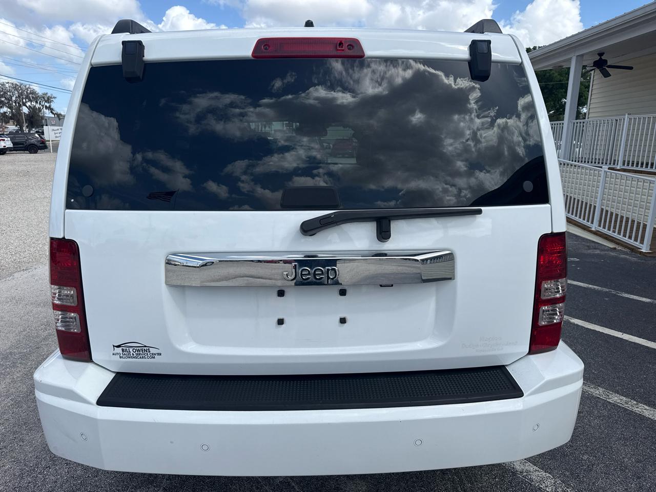 Jeep Liberty RWD 4dr Sport Latitude 2012