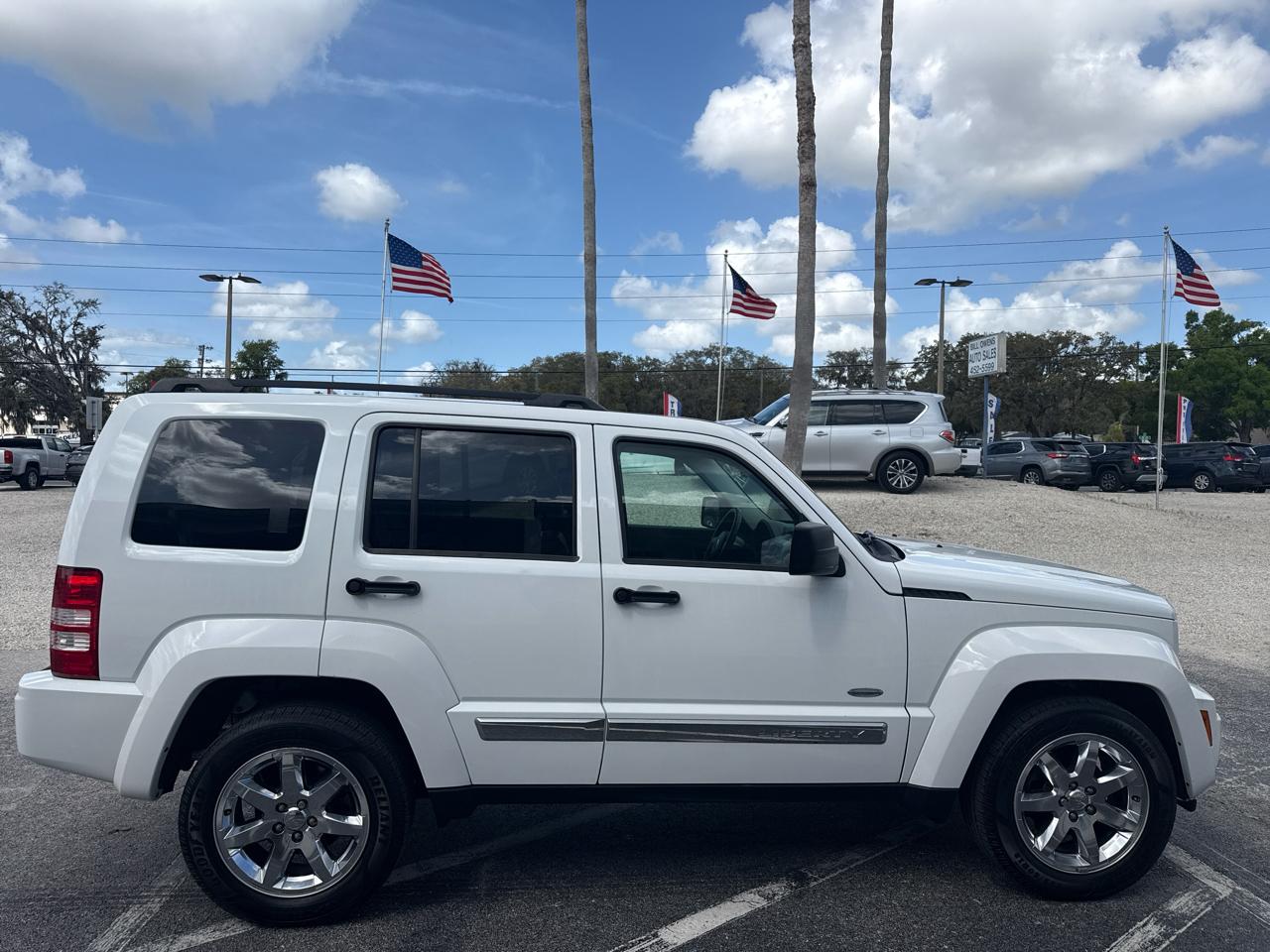 Jeep Liberty RWD 4dr Sport Latitude 2012