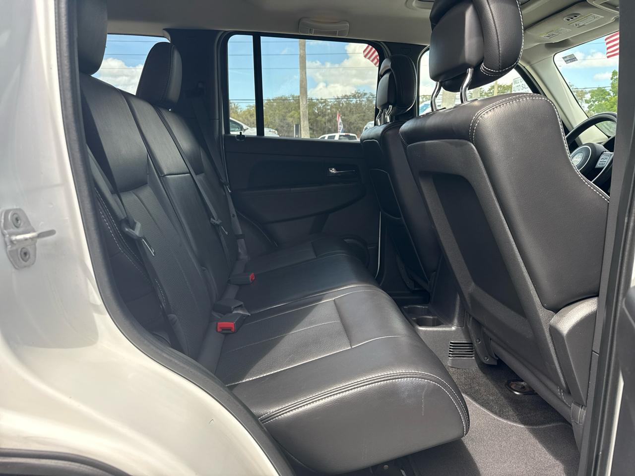 Jeep Liberty RWD 4dr Sport Latitude 2012