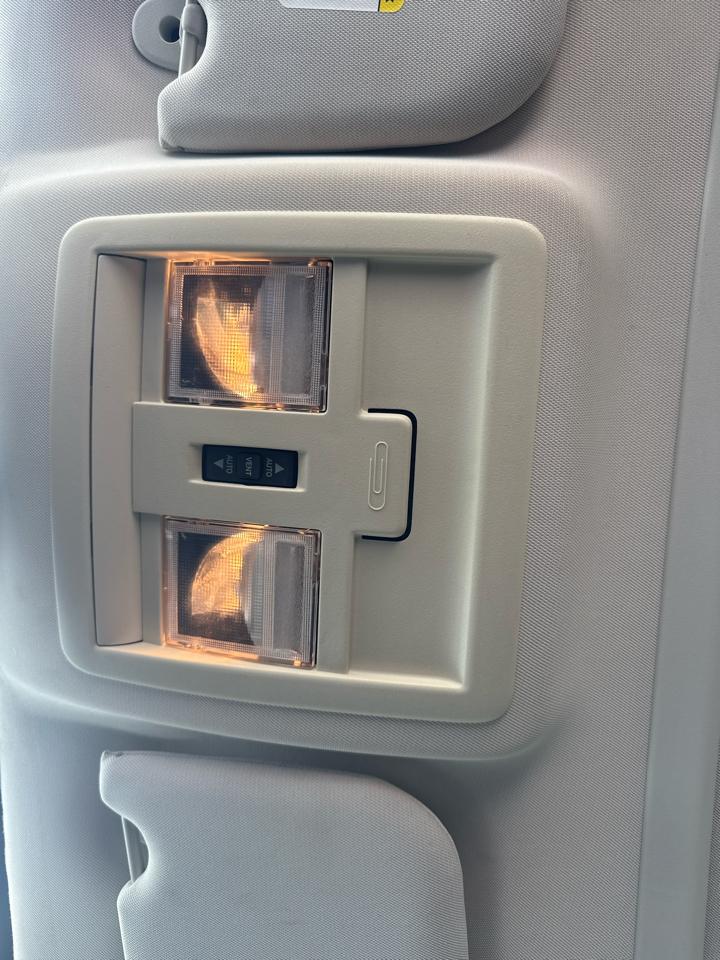 Jeep Liberty RWD 4dr Sport Latitude 2012