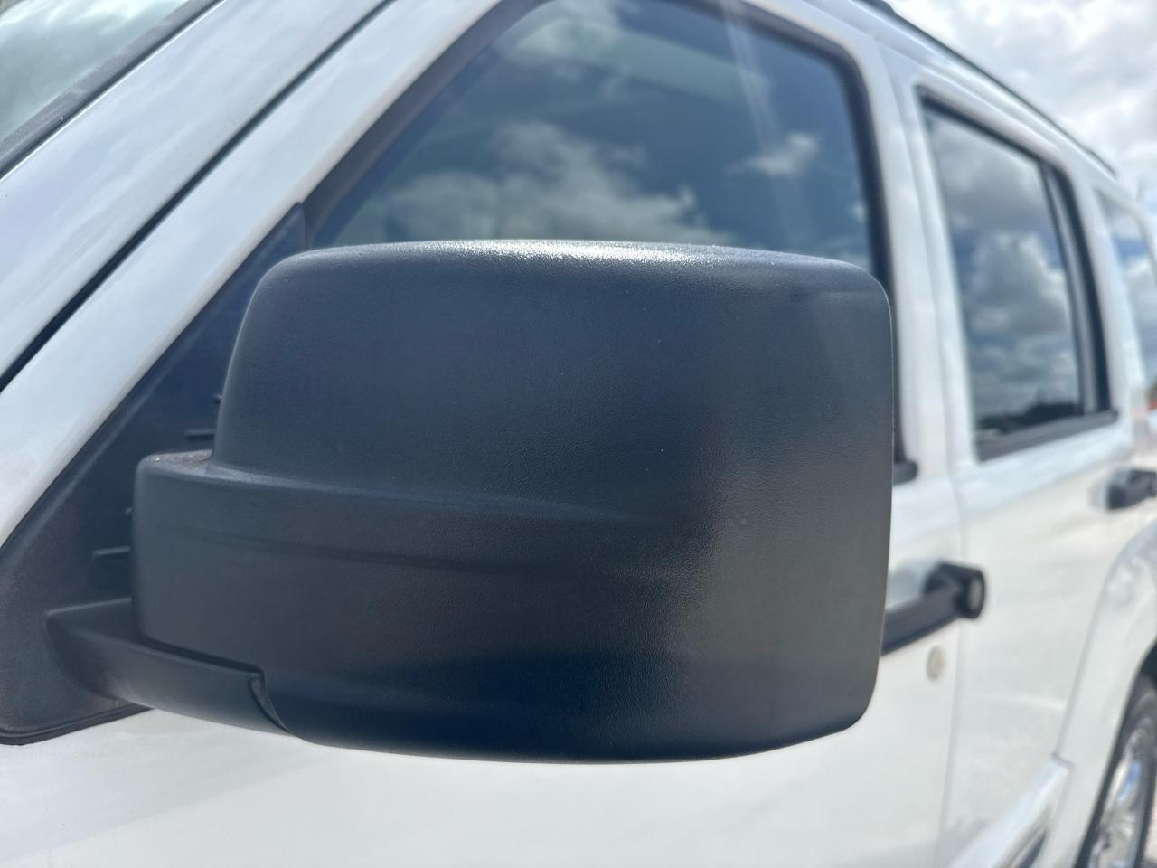 Jeep Liberty RWD 4dr Sport Latitude 2012