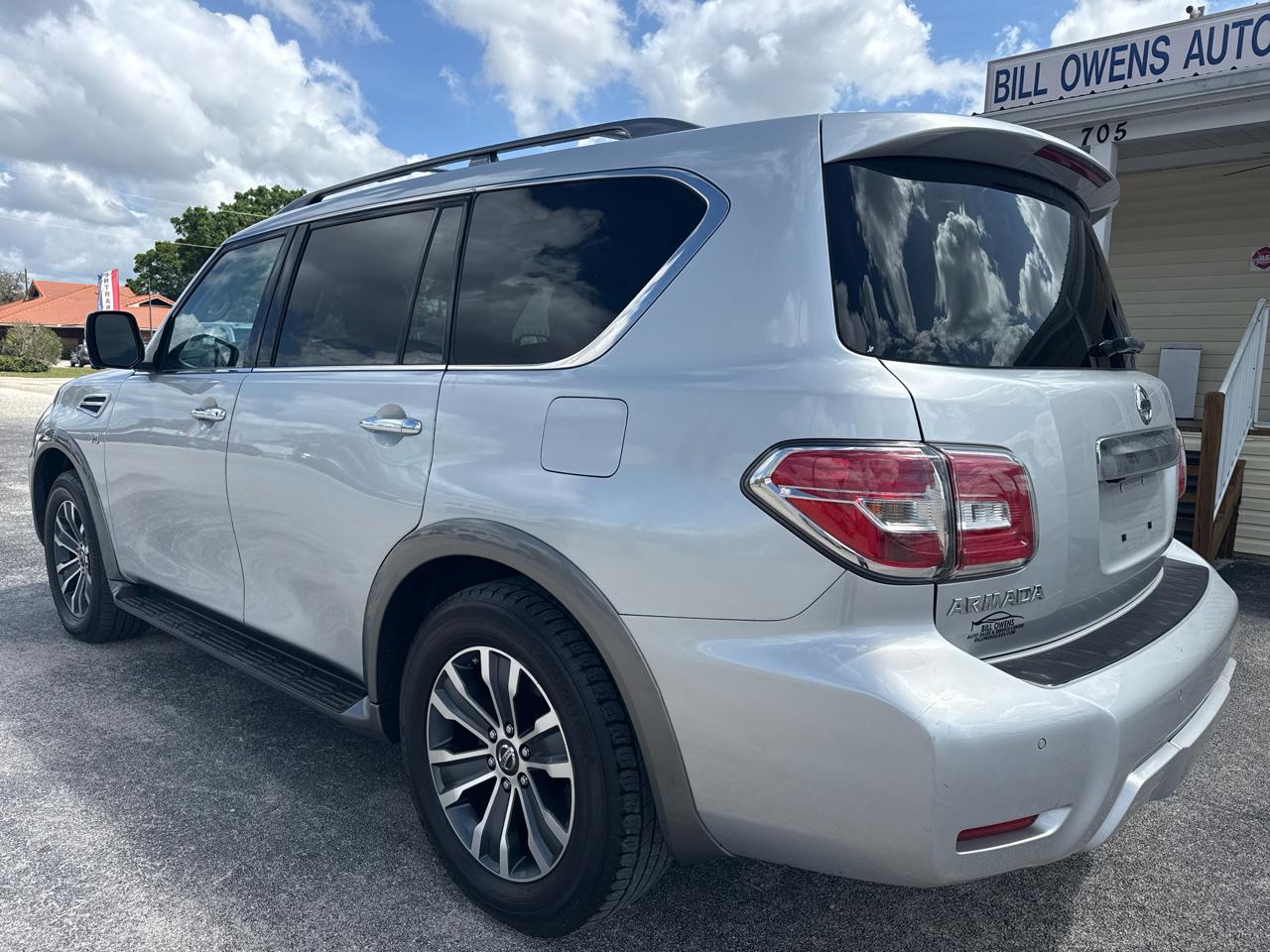 Nissan Armada 4x2 SL 2018