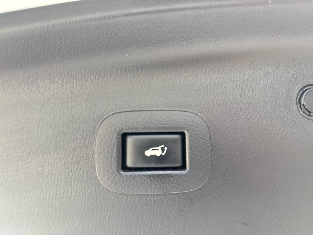 Nissan Armada 4x2 SL 2018