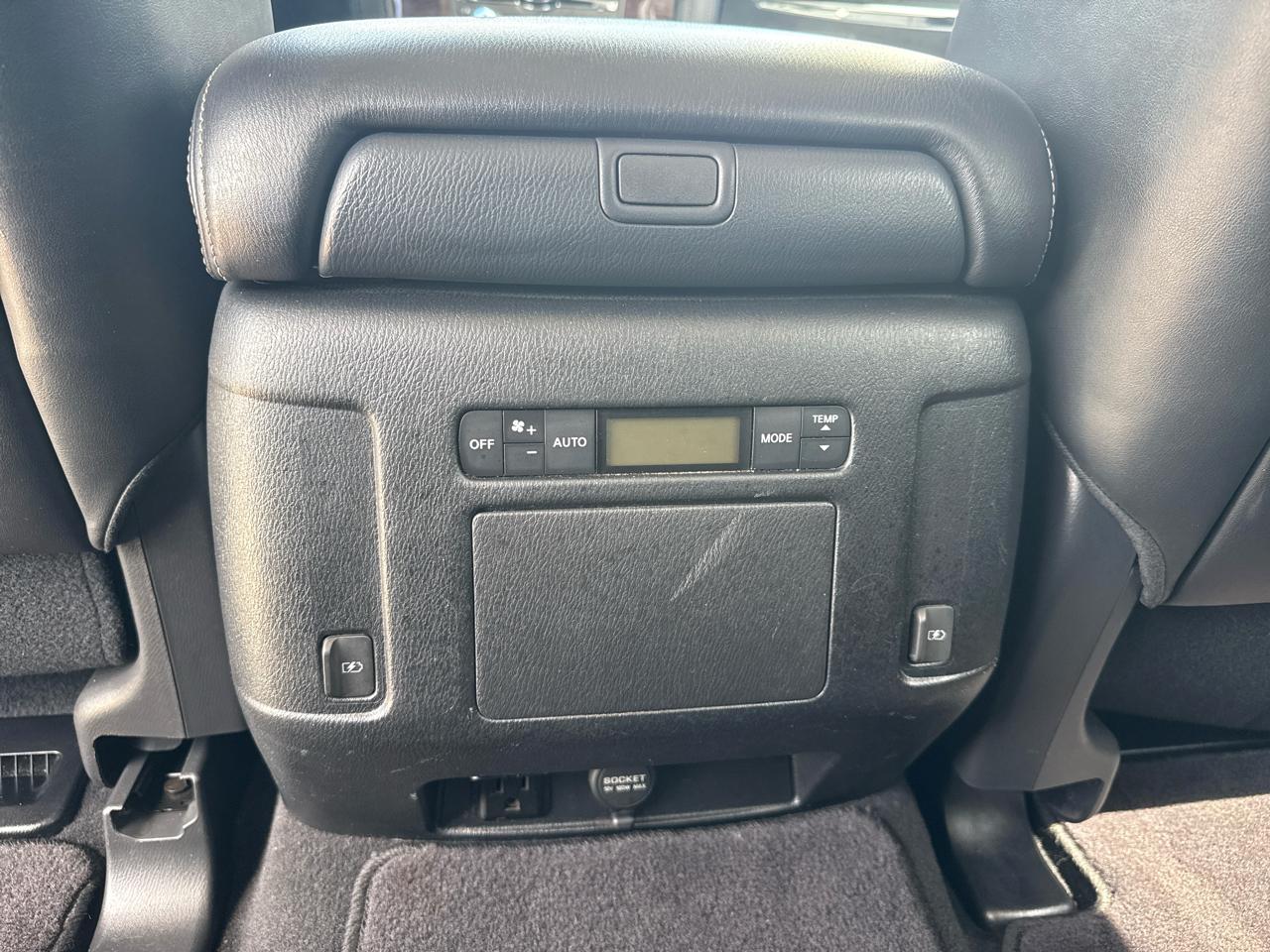 Nissan Armada 4x2 SL 2018