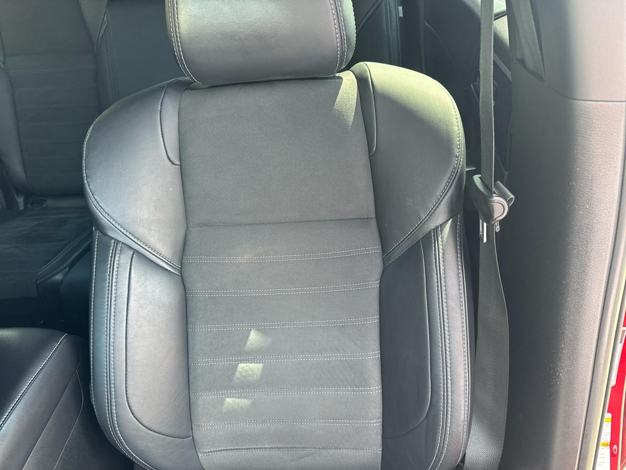 Mitsubishi Outlander SE Launch Edition FWD 2022