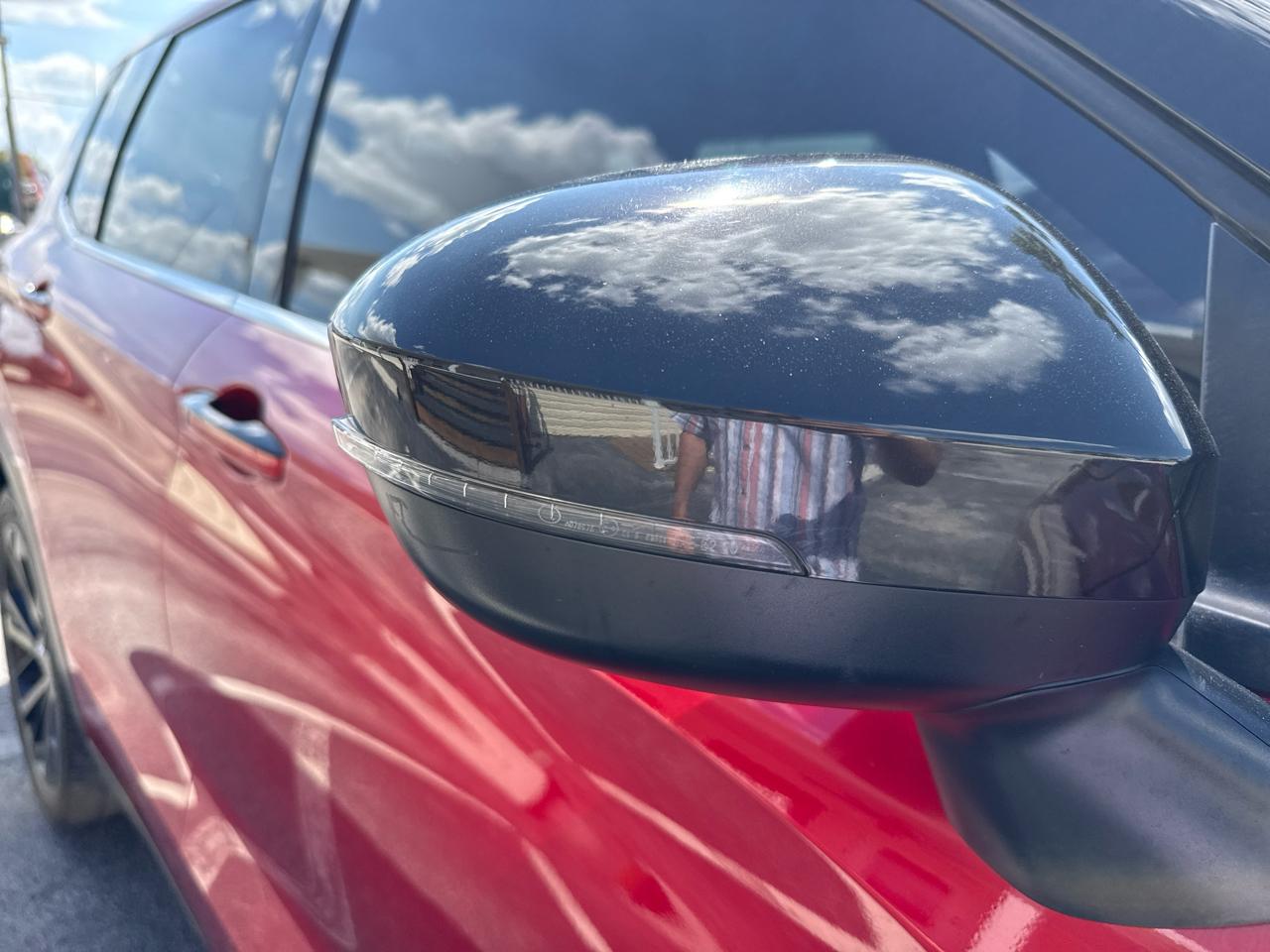 Mitsubishi Outlander SE Launch Edition FWD 2022