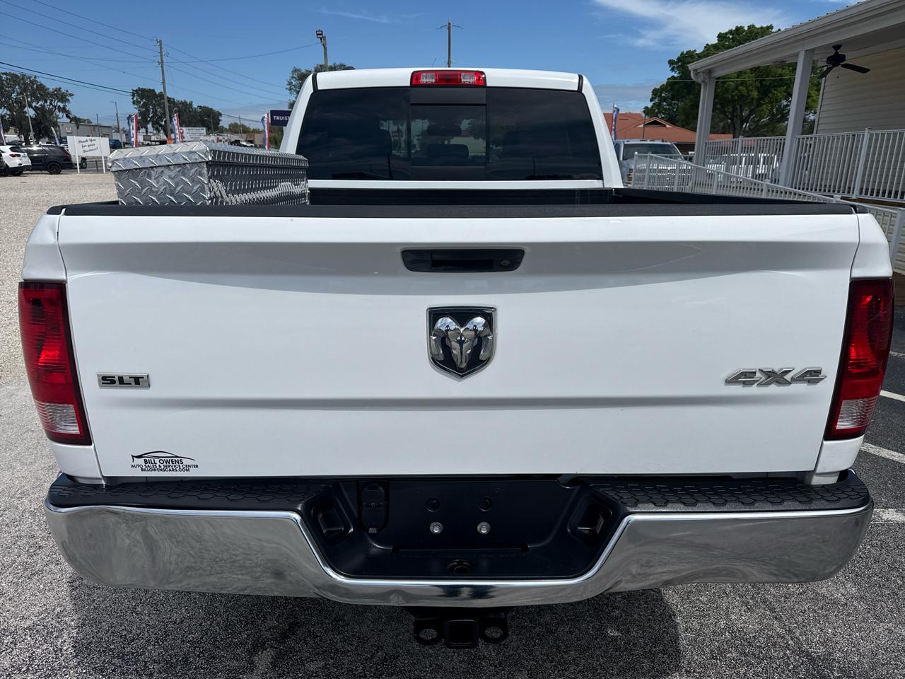 RAM 1500 4WD Quad Cab 140.5" SLT 2014