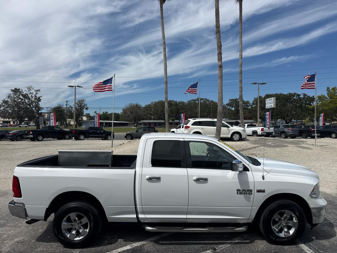 RAM 1500 4WD Quad Cab 140.5" SLT 2014