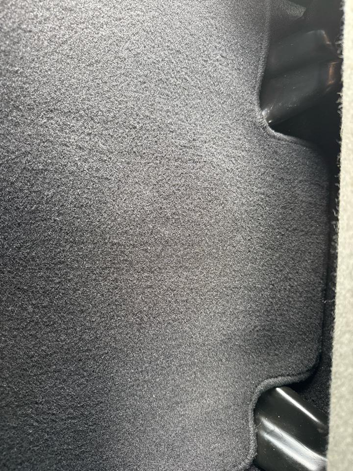 RAM 1500 4WD Quad Cab 140.5" SLT 2014