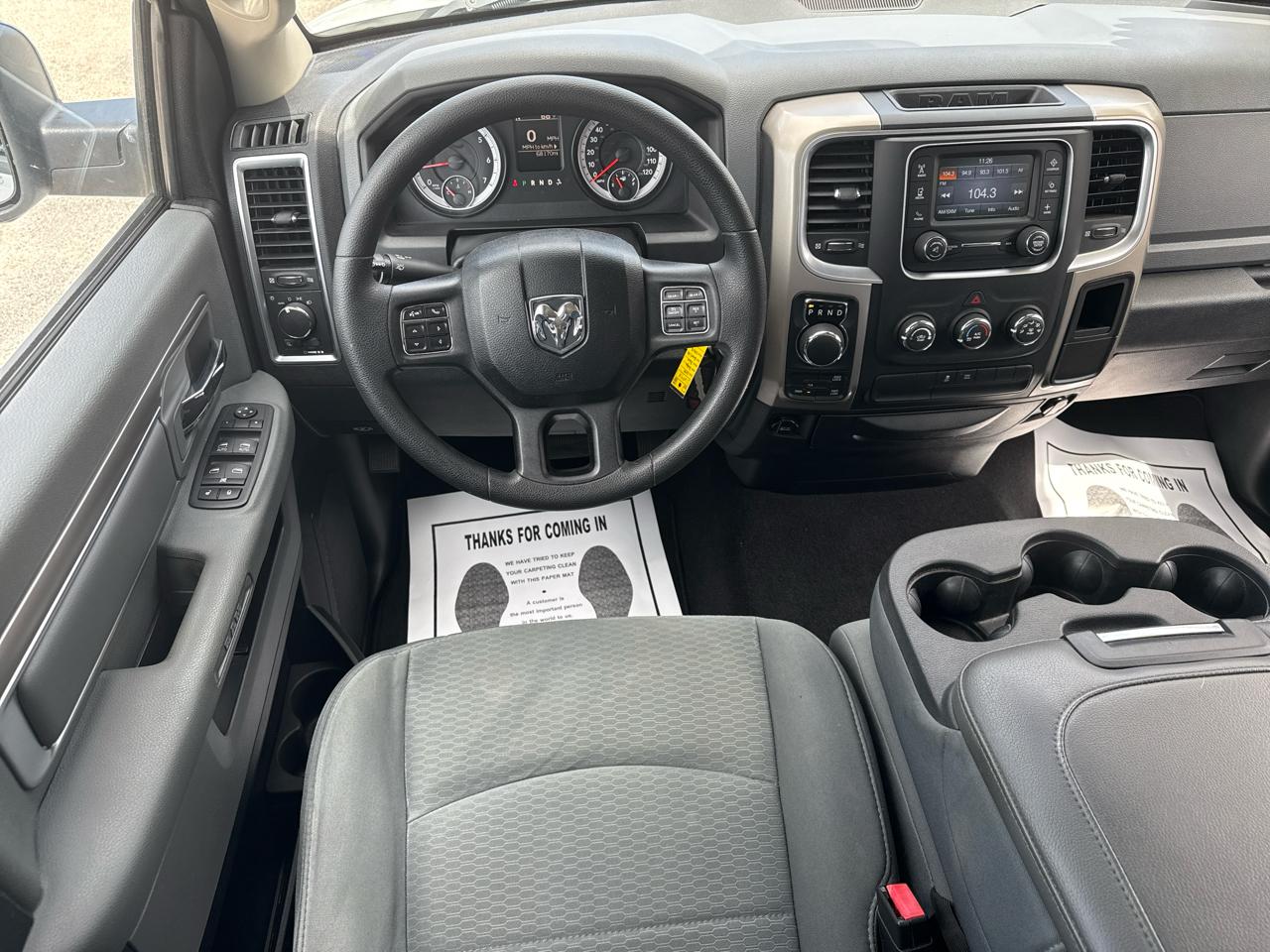 RAM 1500 4WD Quad Cab 140.5" SLT 2014