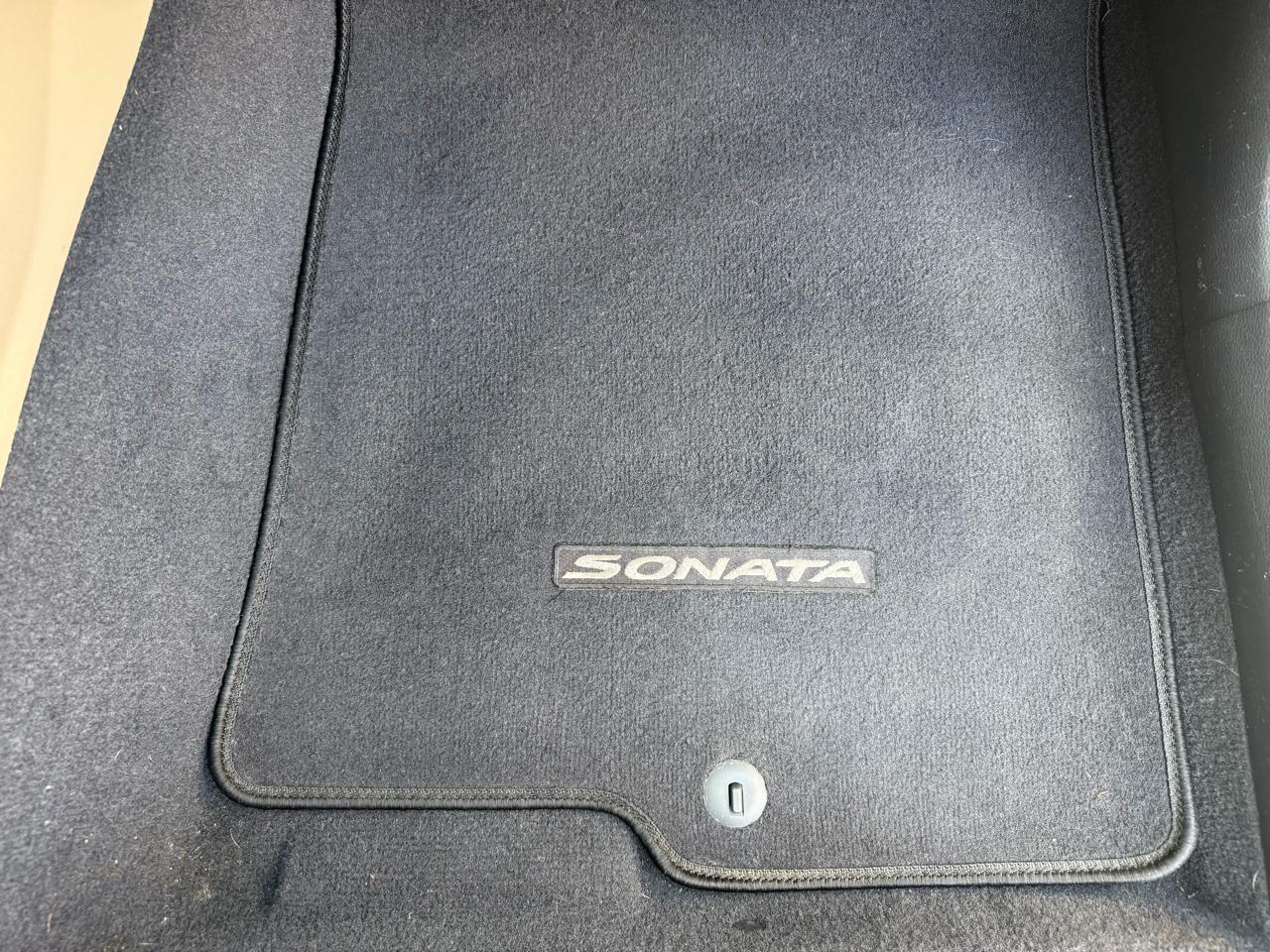 Hyundai Sonata SE 2.4L 2017