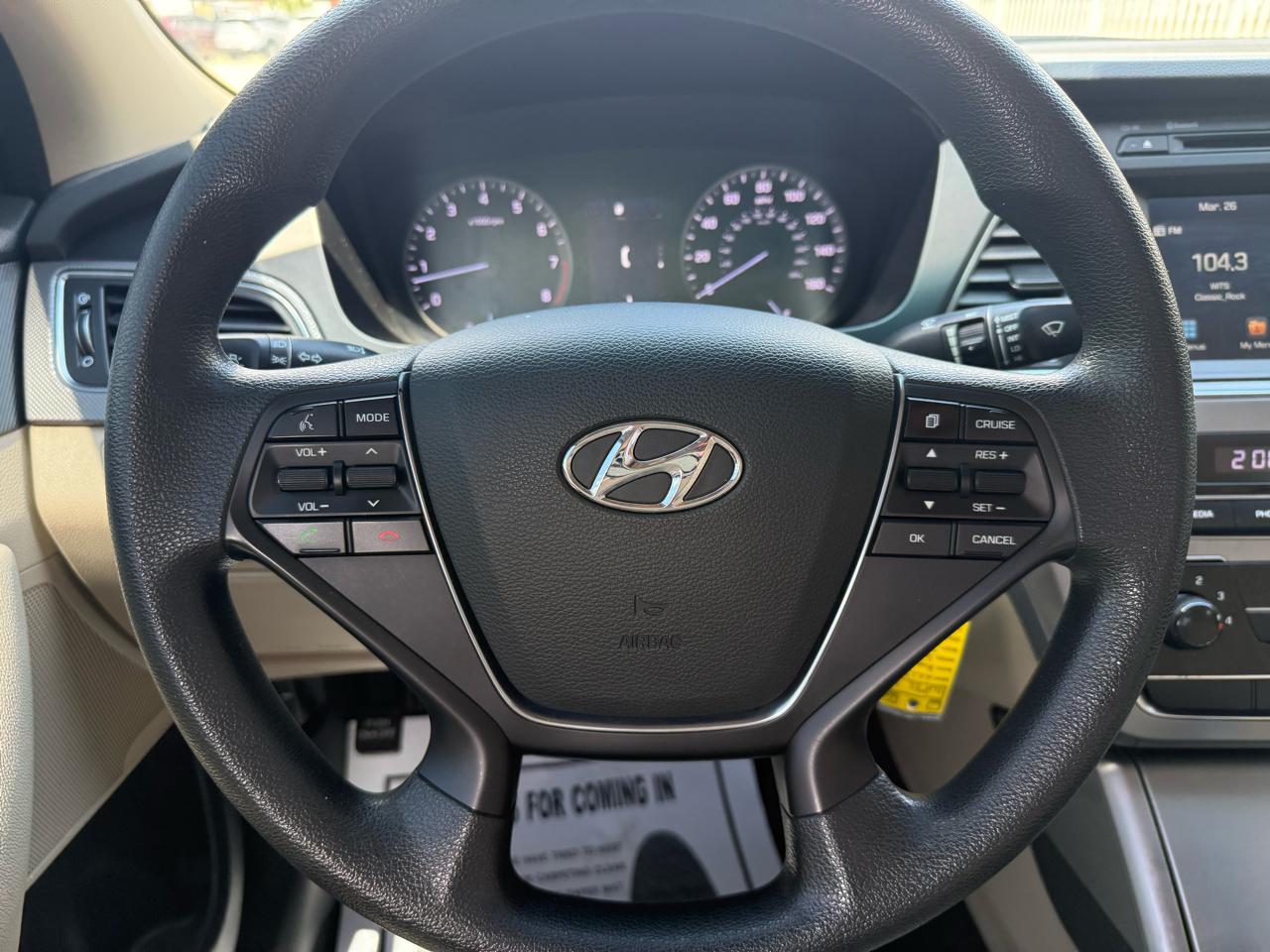 Hyundai Sonata SE 2.4L 2017