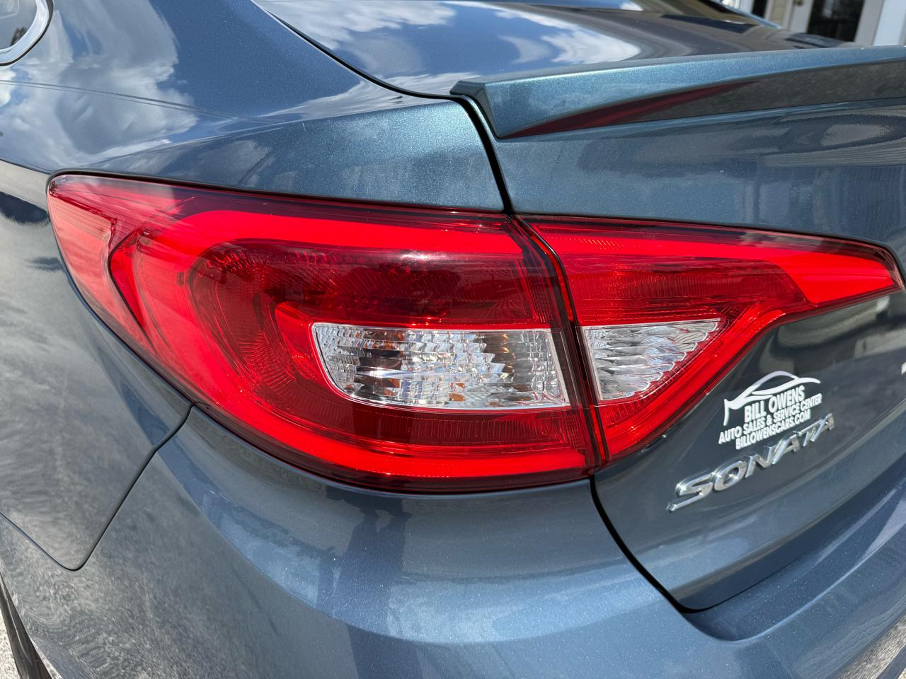 Hyundai Sonata SE 2.4L 2017