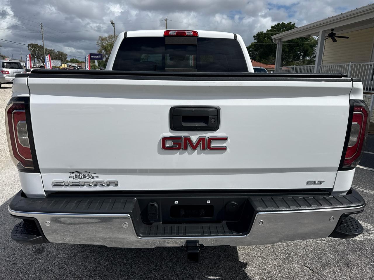 GMC Sierra 1500 4WD Crew Cab 143.5" SLT 2018