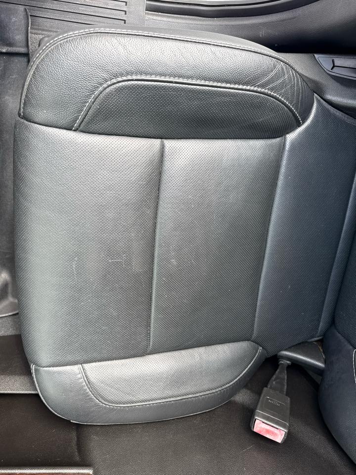 GMC Sierra 1500 4WD Crew Cab 143.5" SLT 2018