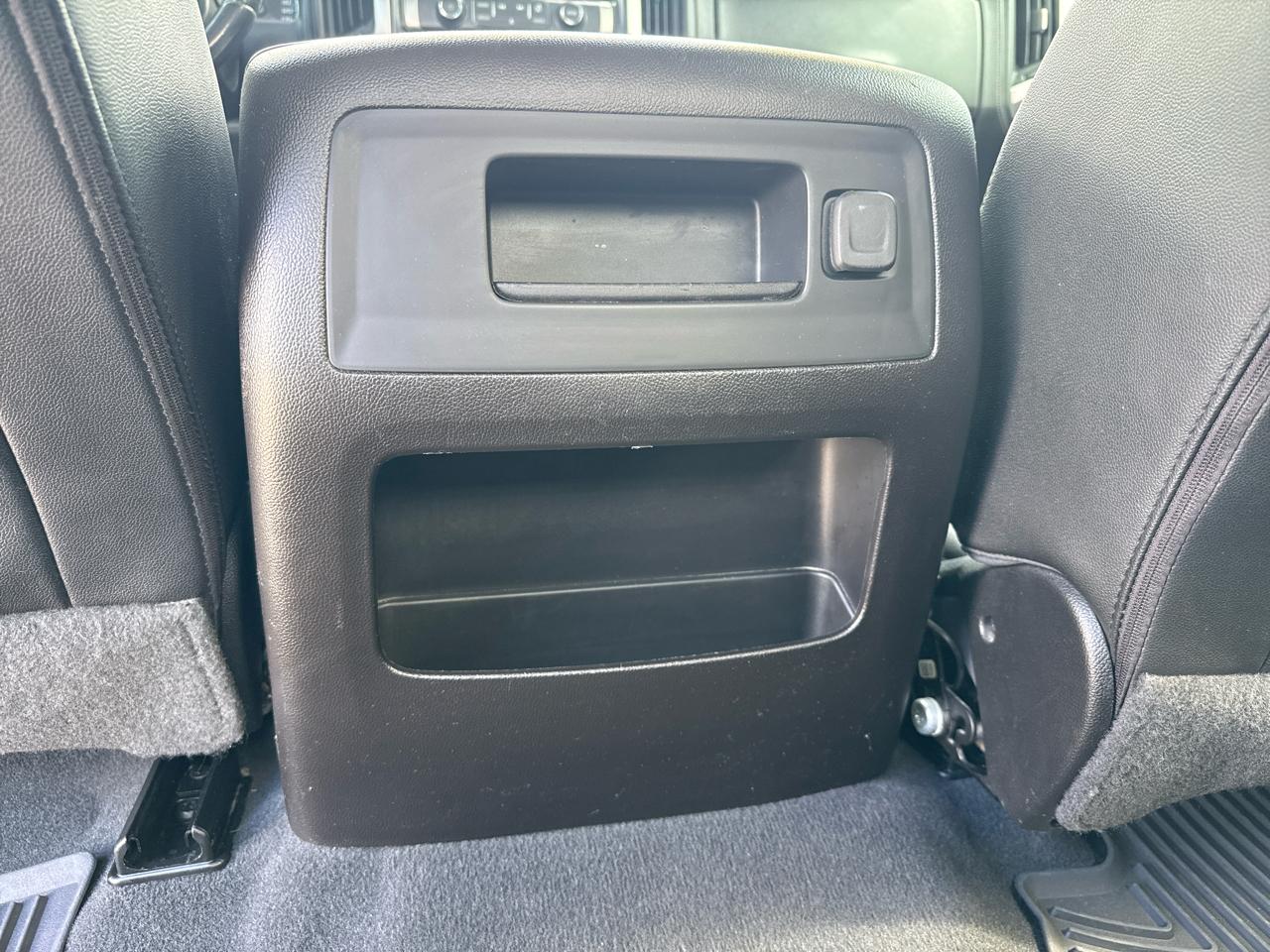 GMC Sierra 1500 4WD Crew Cab 143.5" SLT 2018