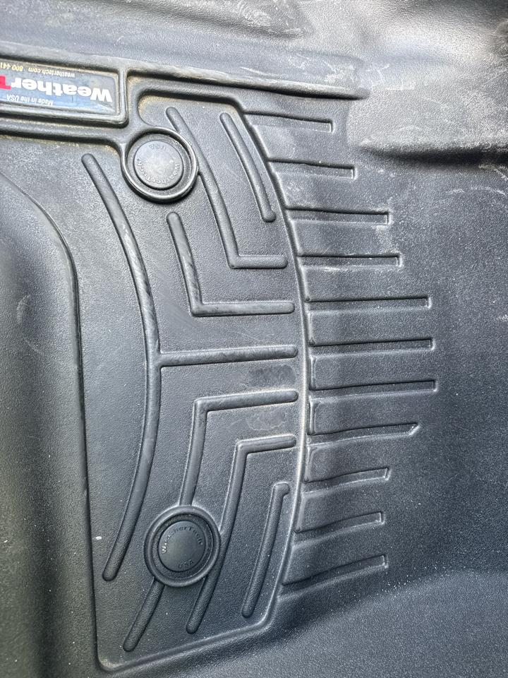 GMC Sierra 1500 4WD Crew Cab 143.5" SLT 2018