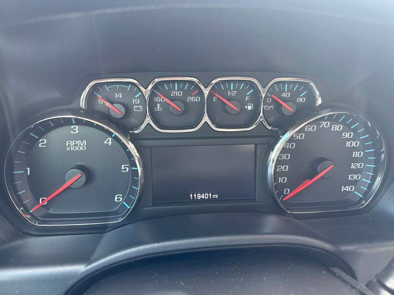 GMC Sierra 1500 4WD Crew Cab 143.5" SLT 2018