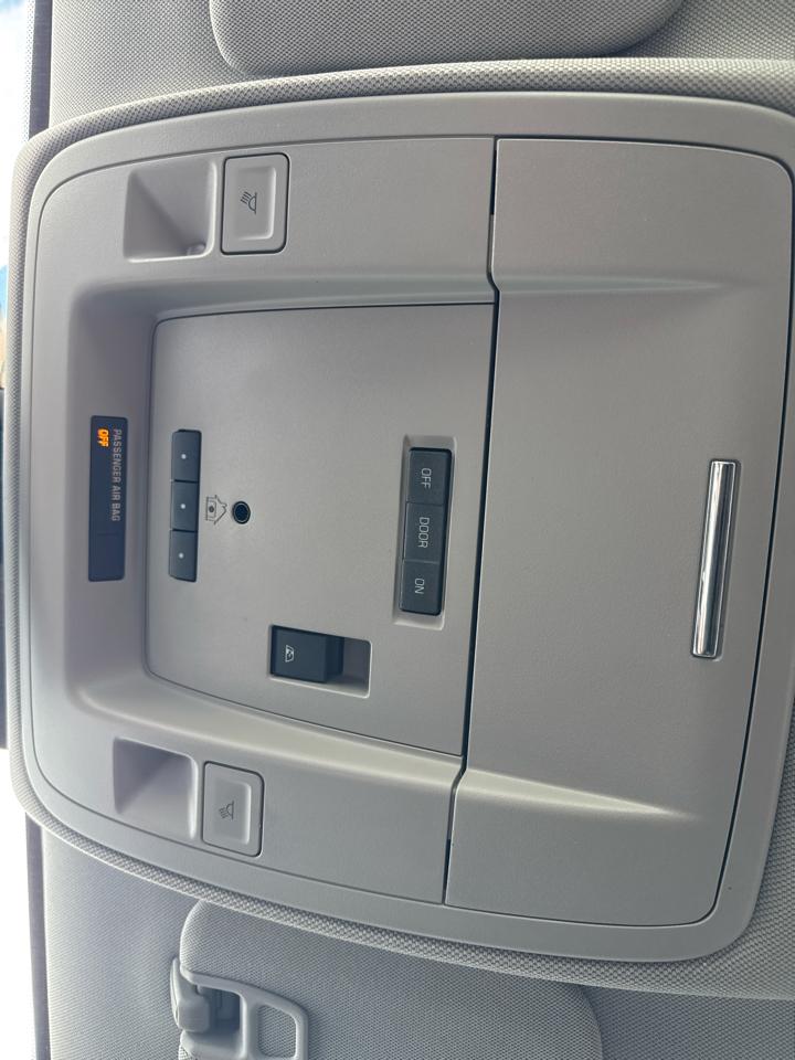 GMC Sierra 1500 4WD Crew Cab 143.5" SLT 2018