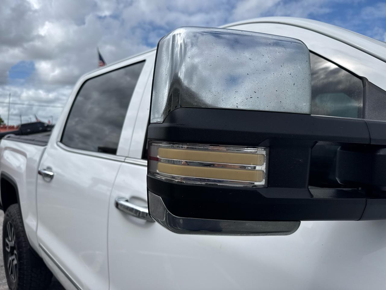 GMC Sierra 1500 4WD Crew Cab 143.5" SLT 2018