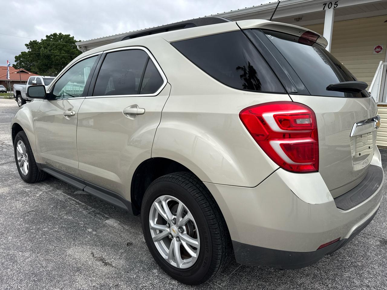Chevrolet Equinox FWD 4dr LT 2016