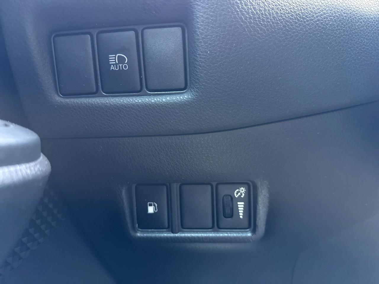 Toyota C-HR Limited FWD (Natl) 2019