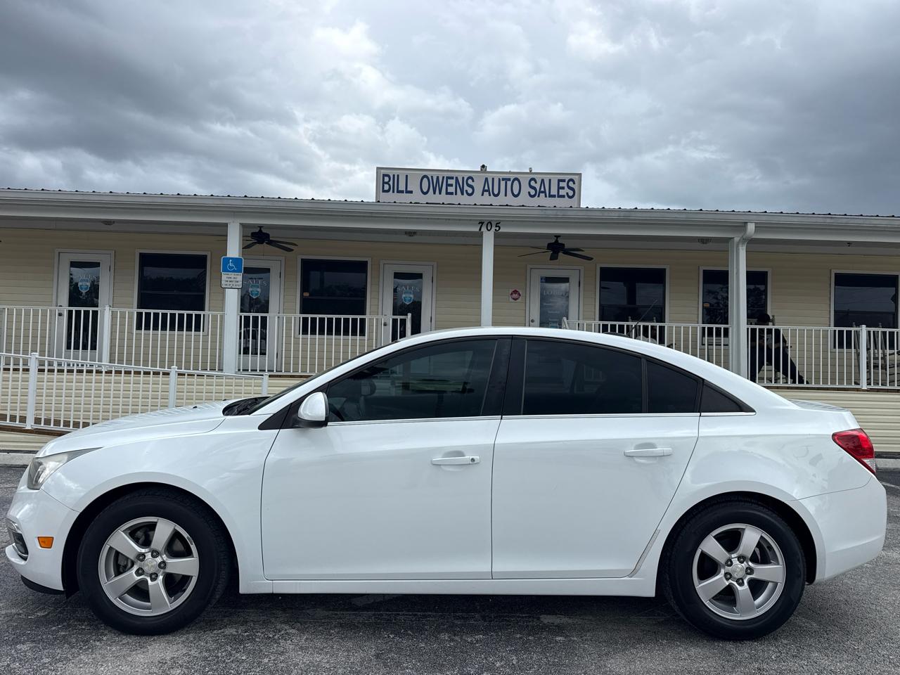 Chevrolet Cruze Limited 4dr Sdn Auto LT w/1LT 2016
