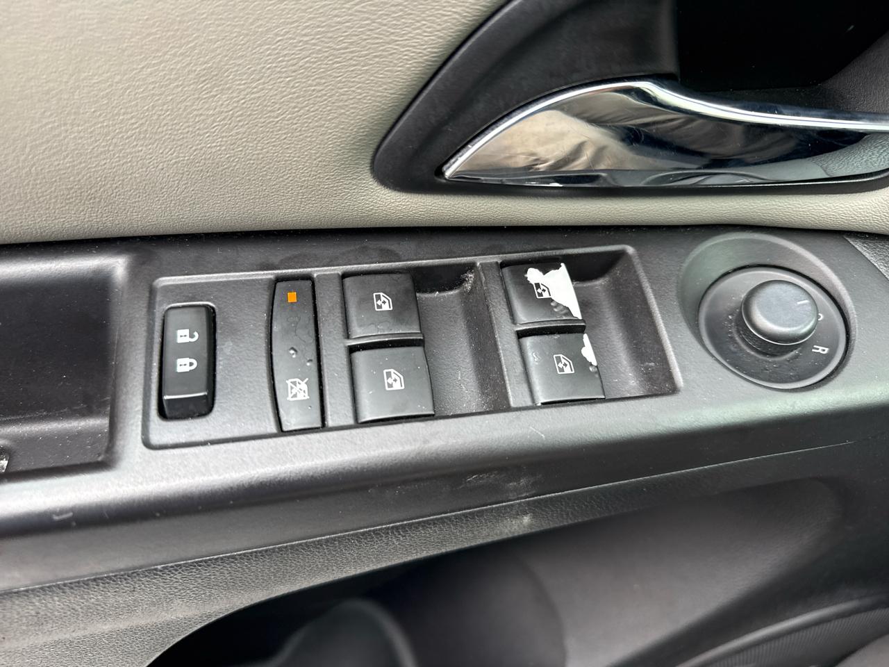 Chevrolet Cruze Limited 4dr Sdn Auto LT w/1LT 2016