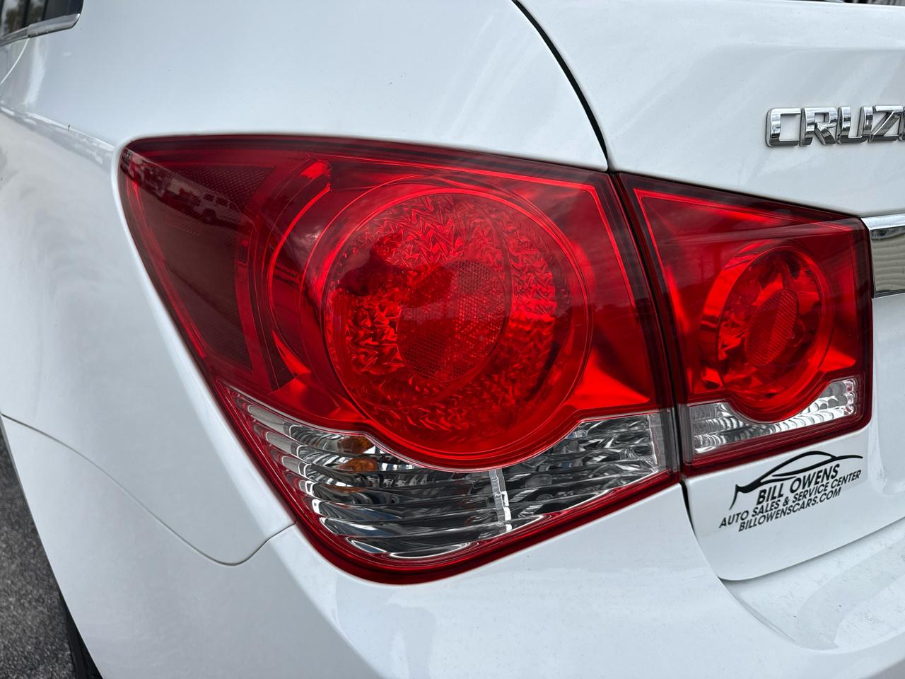 Chevrolet Cruze Limited 4dr Sdn Auto LT w/1LT 2016