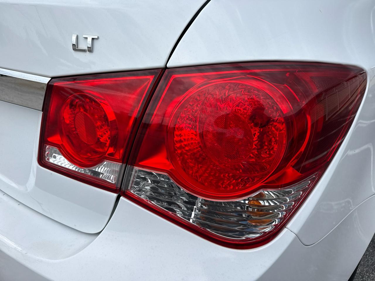 Chevrolet Cruze Limited 4dr Sdn Auto LT w/1LT 2016