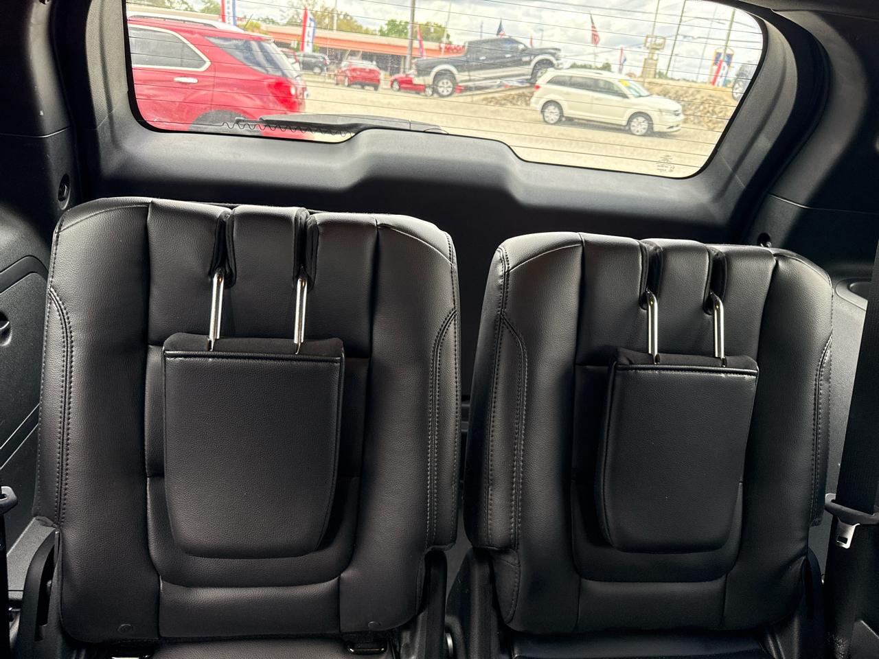 Ford Explorer XLT FWD 2019