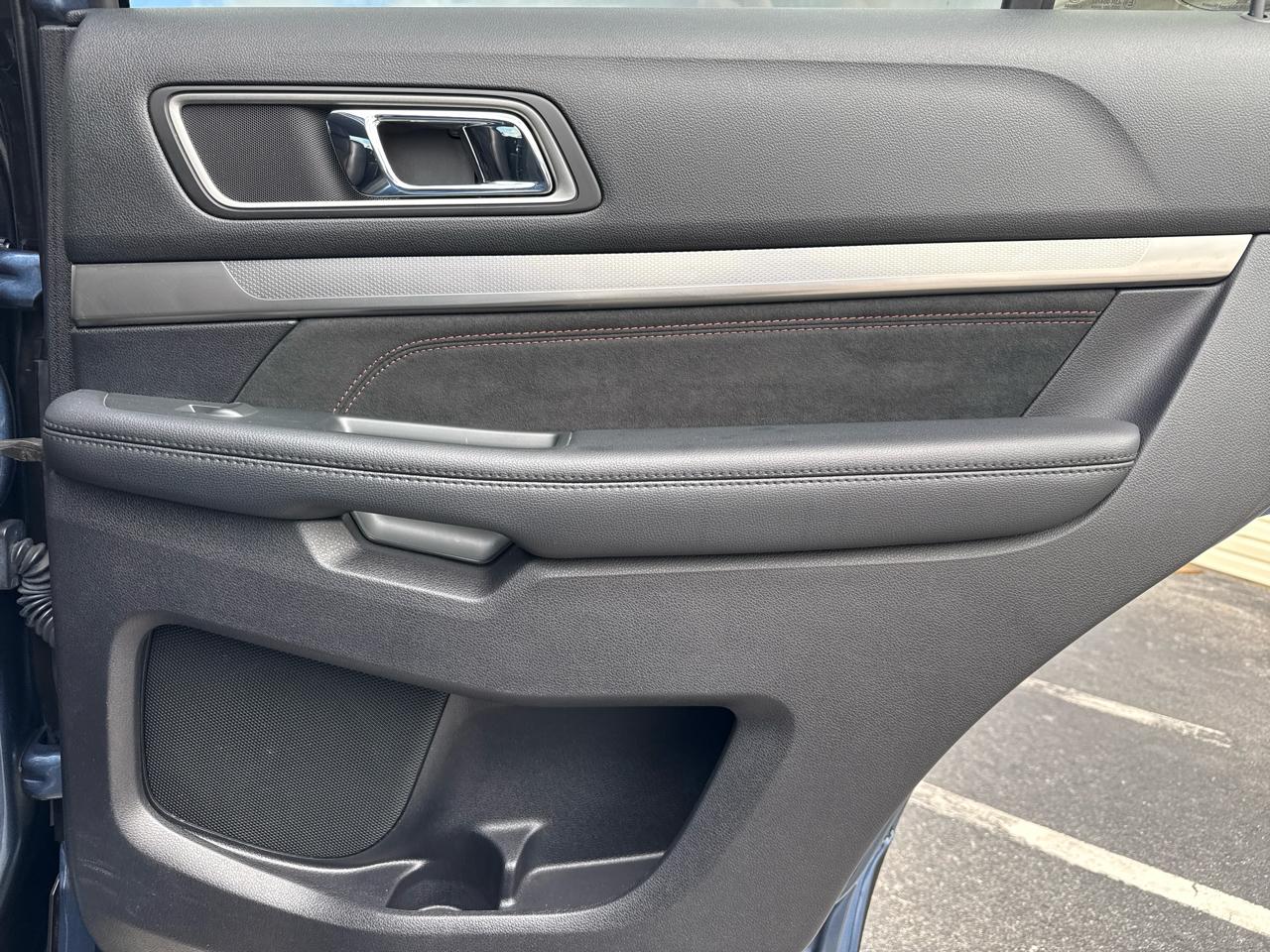 Ford Explorer XLT FWD 2019