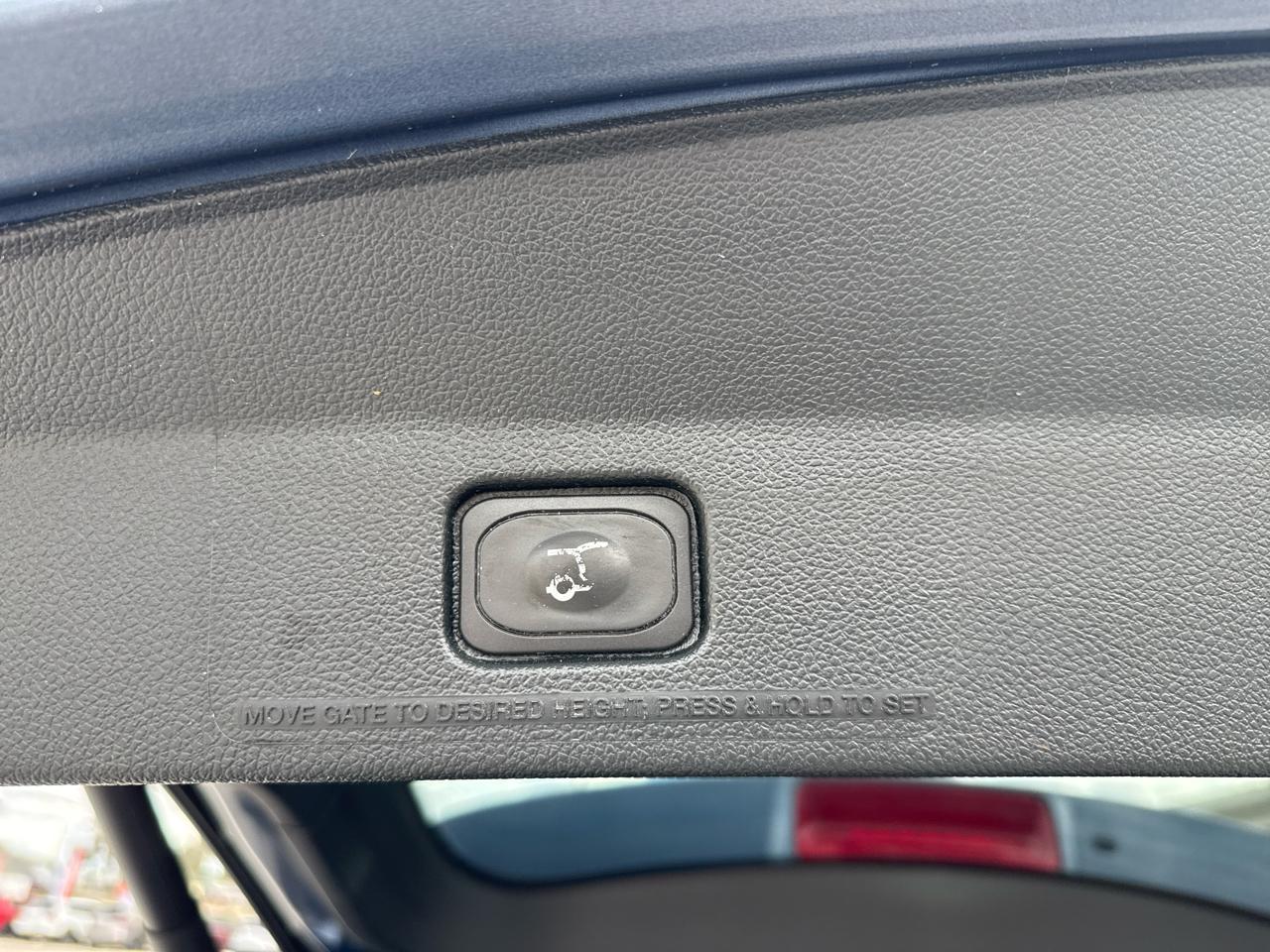 Ford Explorer XLT FWD 2019