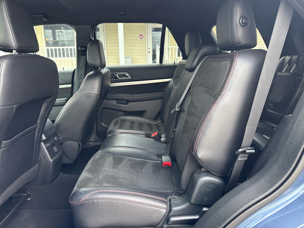 Ford Explorer XLT FWD 2019