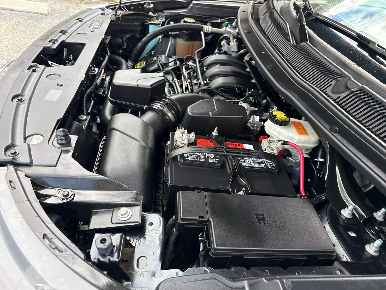 Ford Explorer XLT FWD 2019