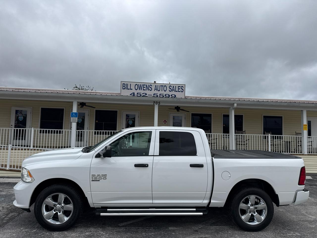 RAM 1500 Classic Express 4x4 Crew Cab 5'7" Box 2019