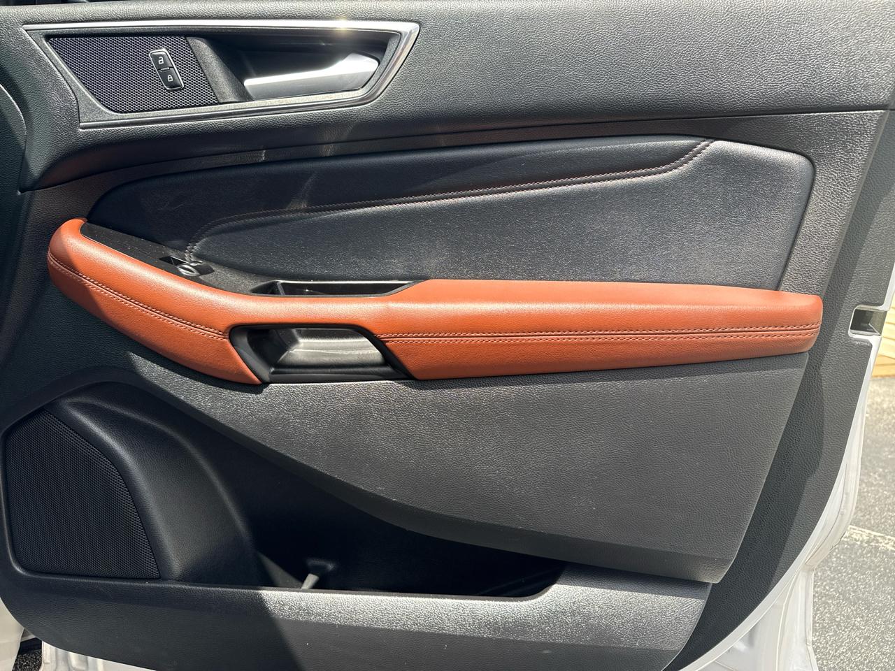 Ford Edge Titanium FWD 2017