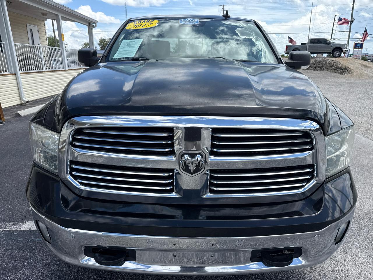 RAM 1500 Big Horn 4x2 Crew Cab 5'7" Box 2017