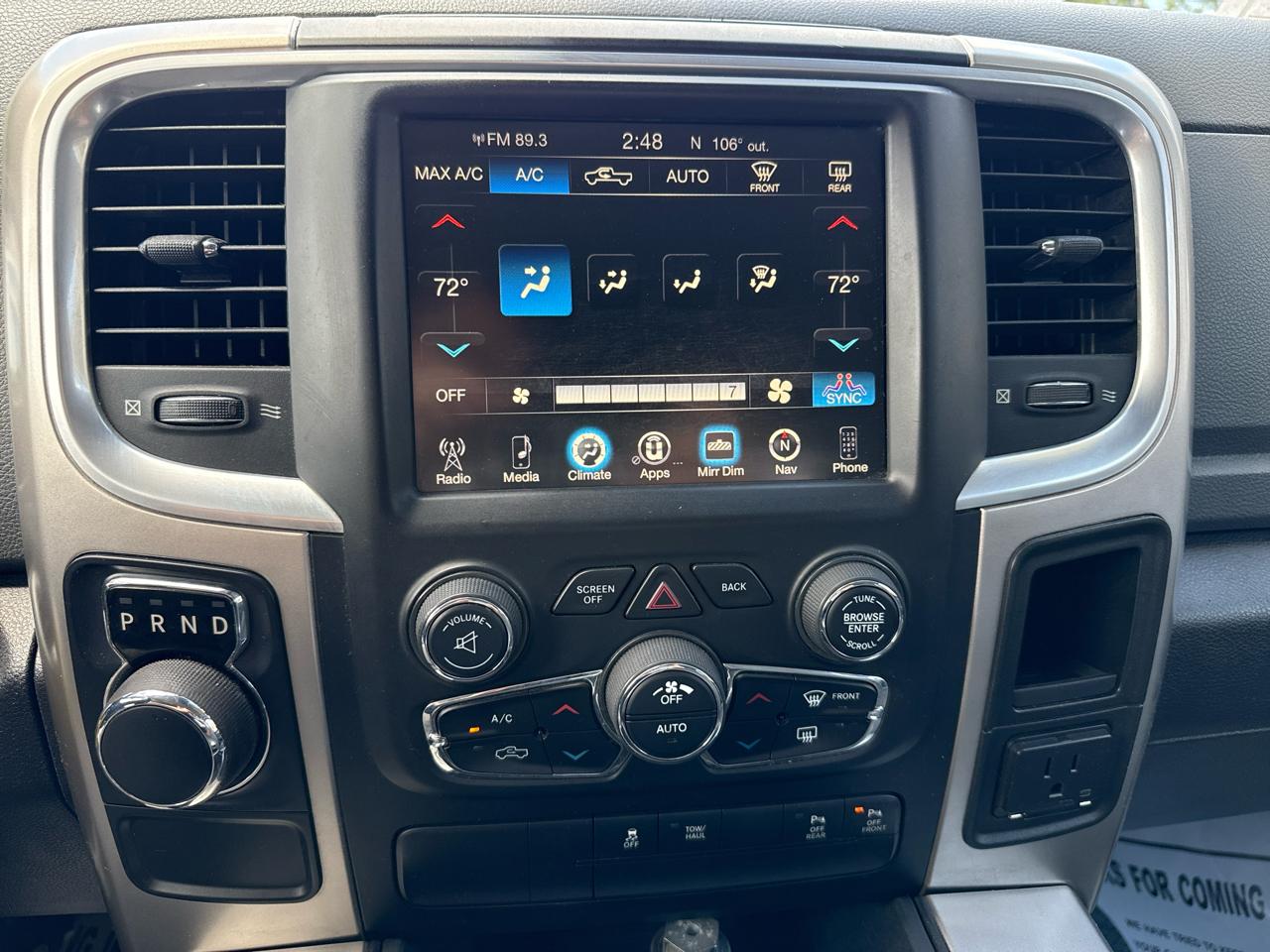 RAM 1500 Big Horn 4x2 Crew Cab 5'7" Box 2017