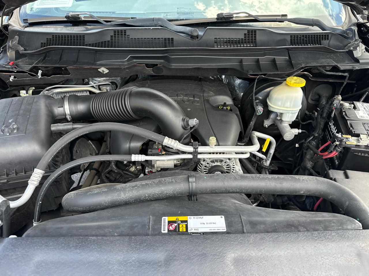 RAM 1500 Big Horn 4x2 Crew Cab 5'7" Box 2017