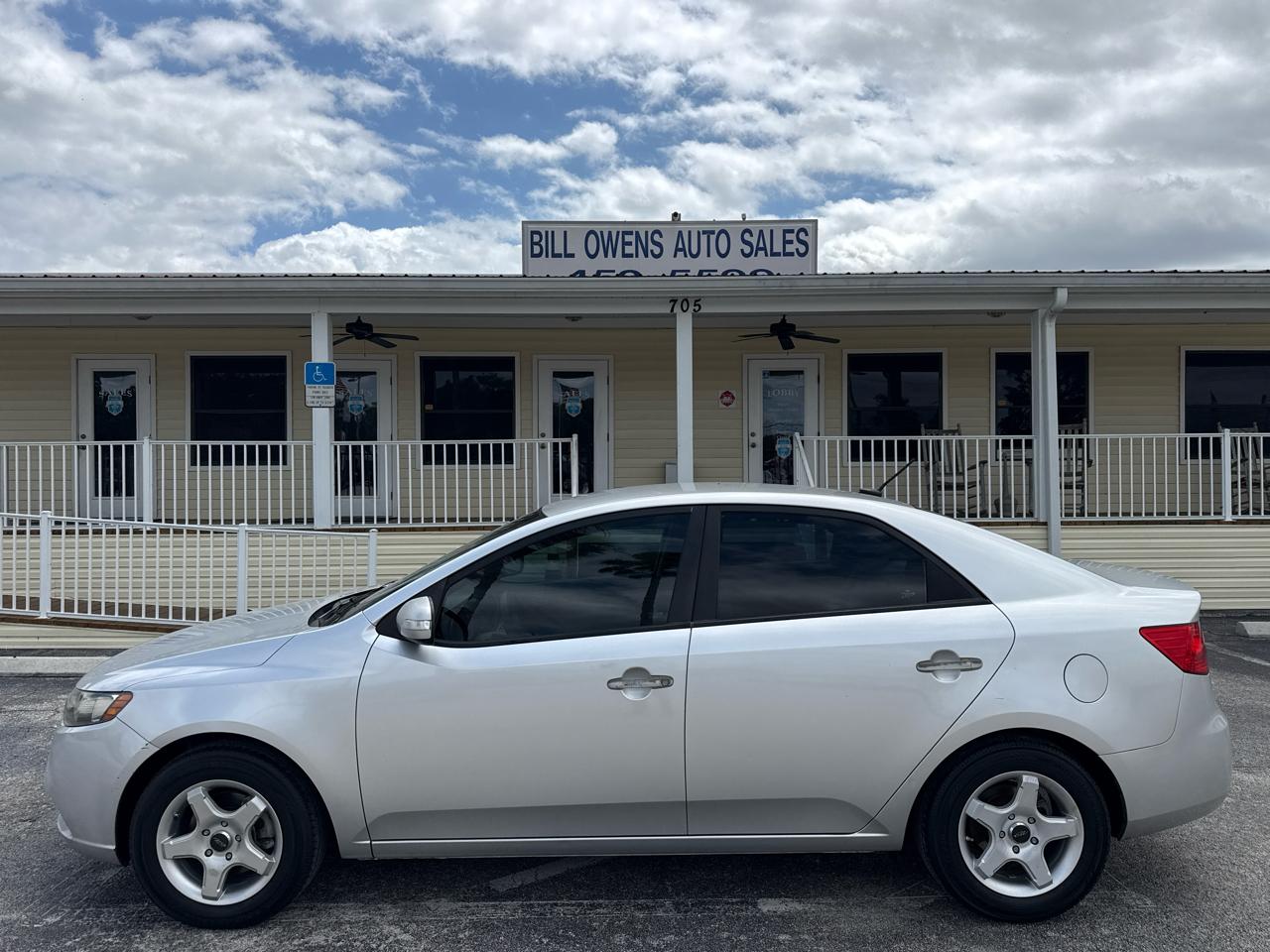 Kia Forte 4dr Sdn Auto EX 2010