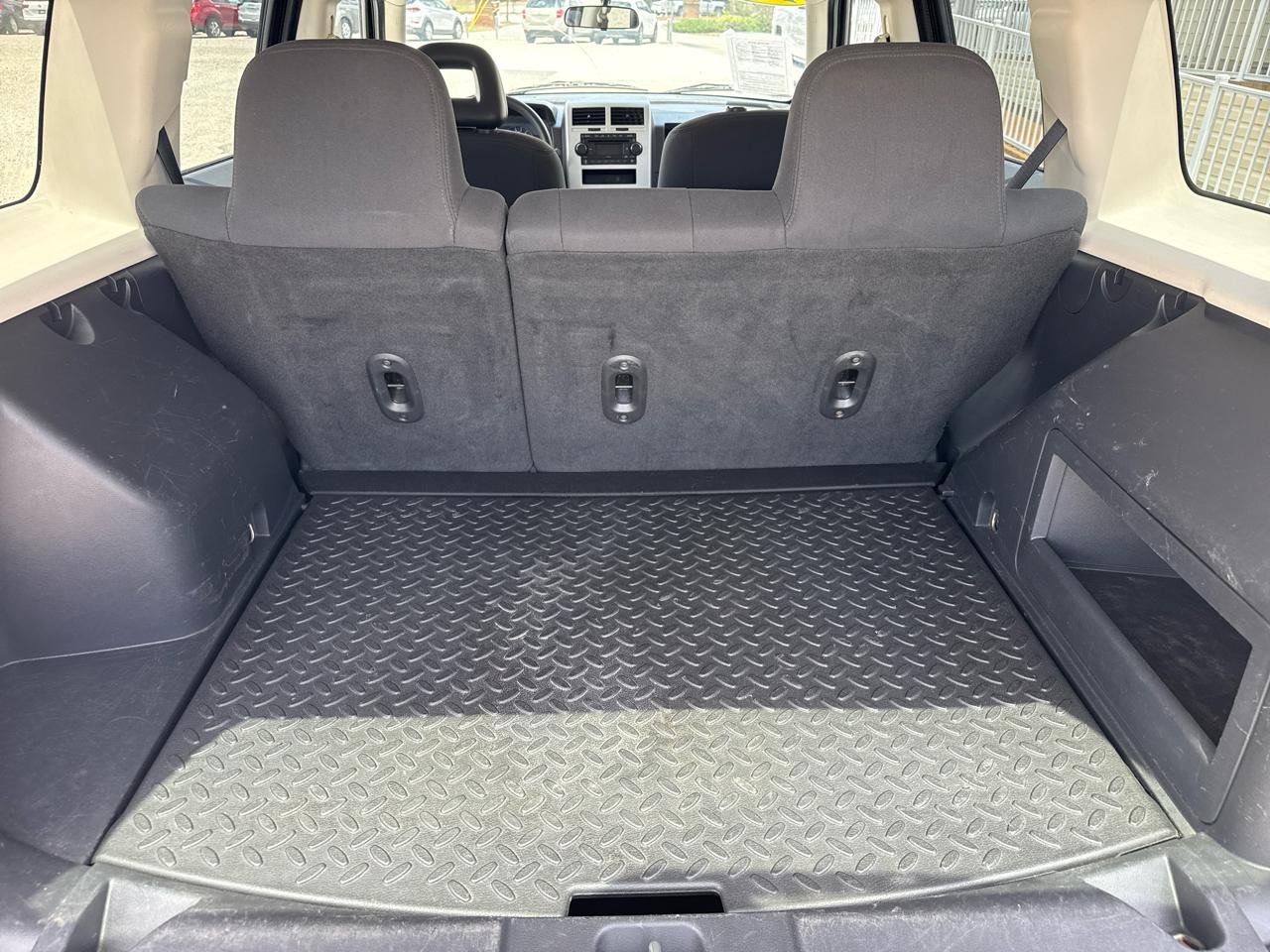 Jeep Patriot FWD 4dr Sport 2008