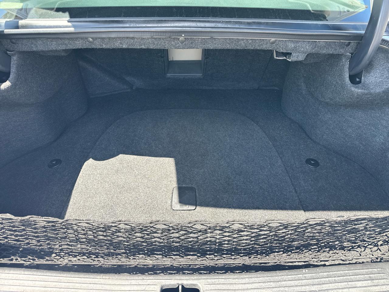 Cadillac DeVille 4dr Sdn 2002