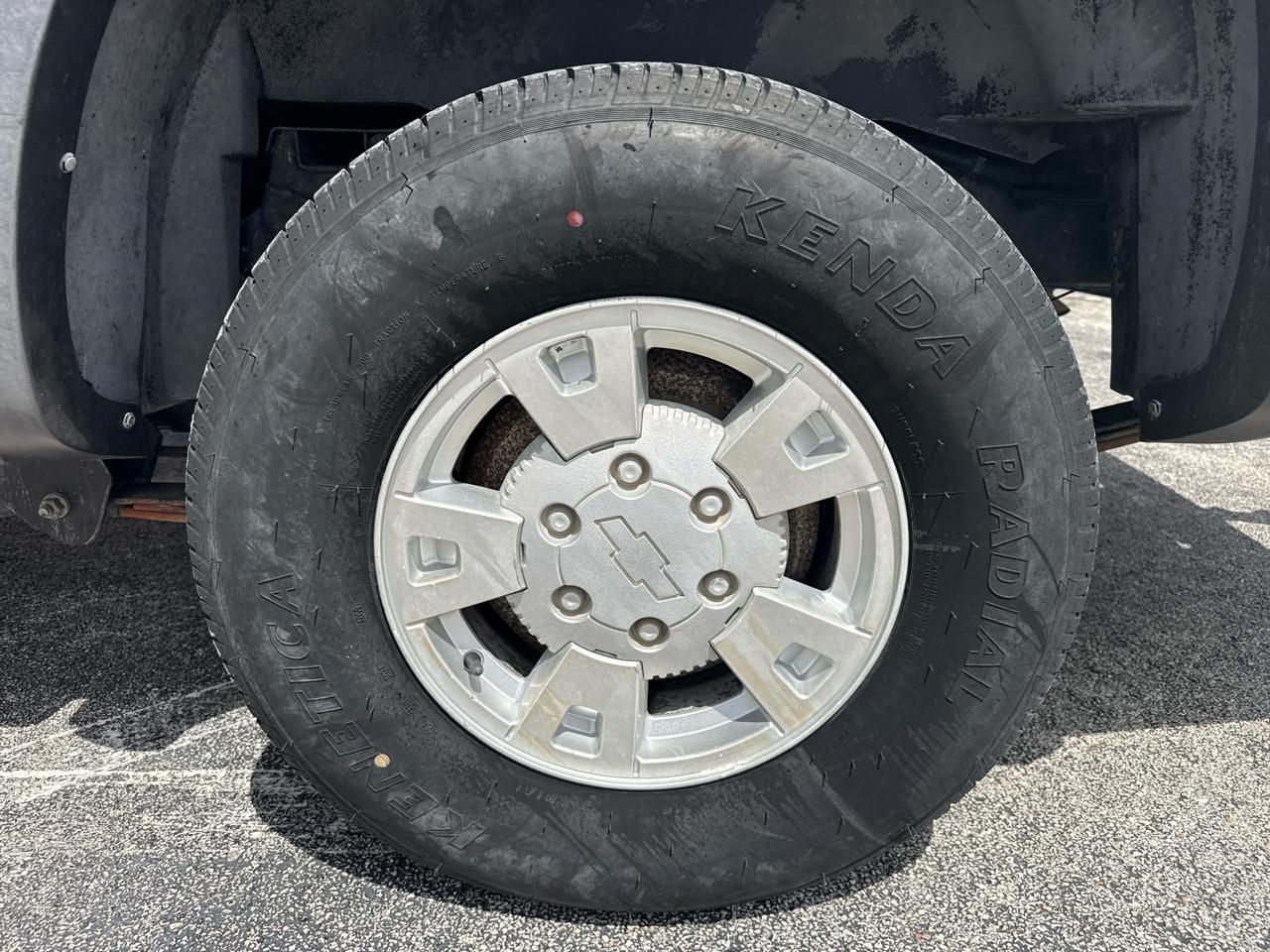 Chevrolet Colorado Crew Cab 126.0" WB 4WD 1SE LS Z71 2005