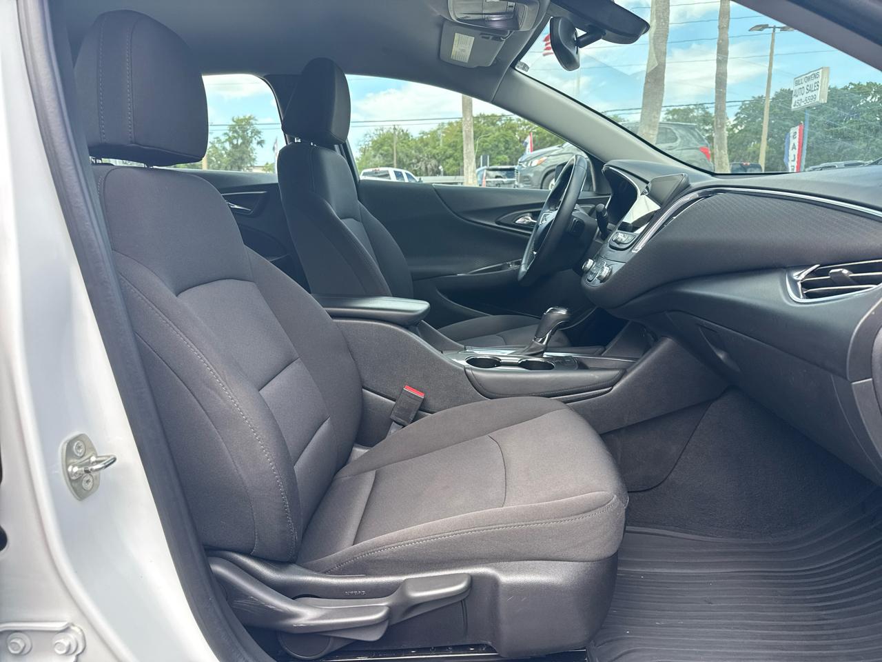 Chevrolet Malibu 4dr Sdn LT w/1LT 2018