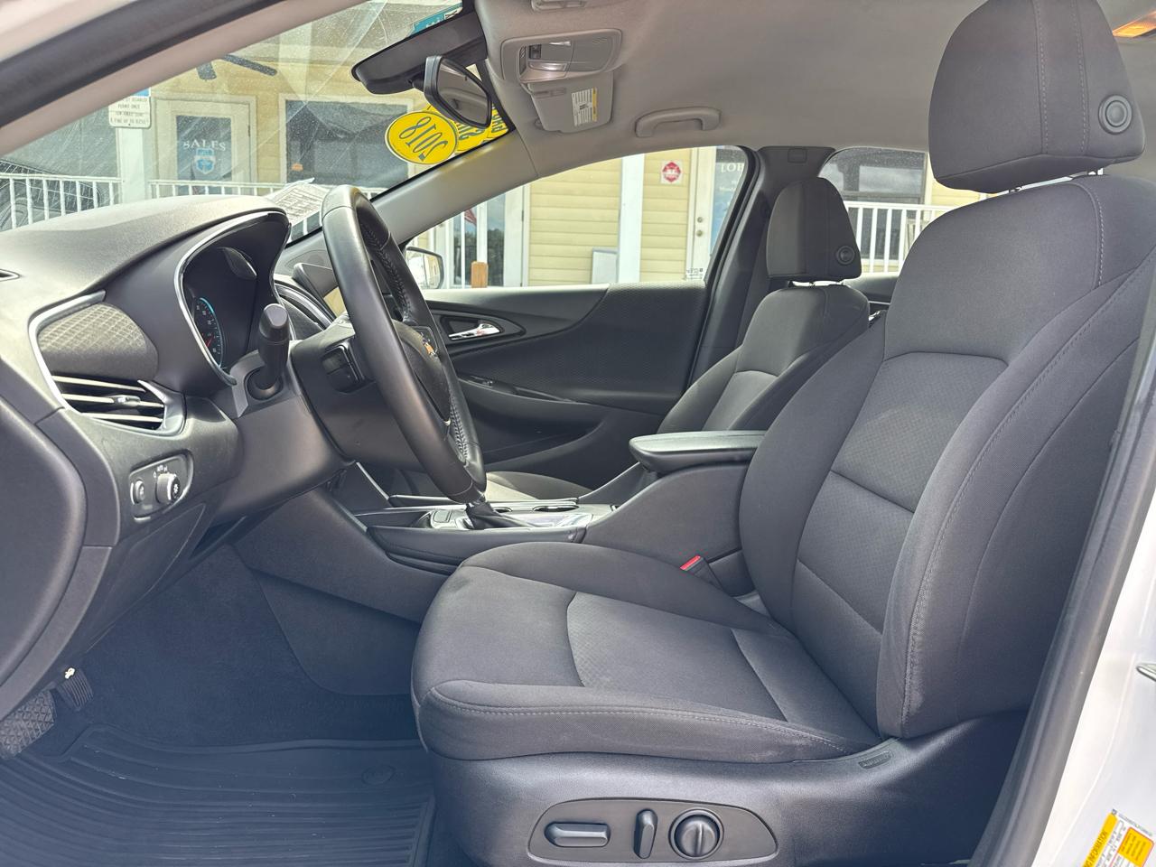 Chevrolet Malibu 4dr Sdn LT w/1LT 2018
