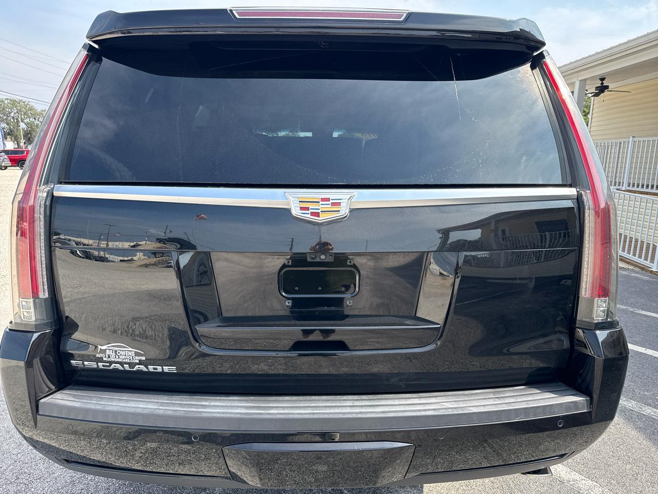 Cadillac Escalade 4WD 4dr Premium Luxury 2018