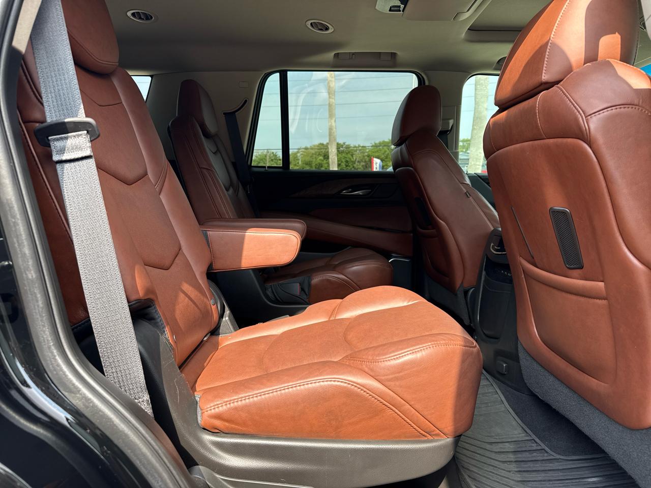 Cadillac Escalade 4WD 4dr Premium Luxury 2018