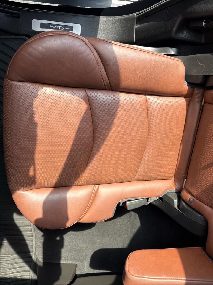 Cadillac Escalade 4WD 4dr Premium Luxury 2018