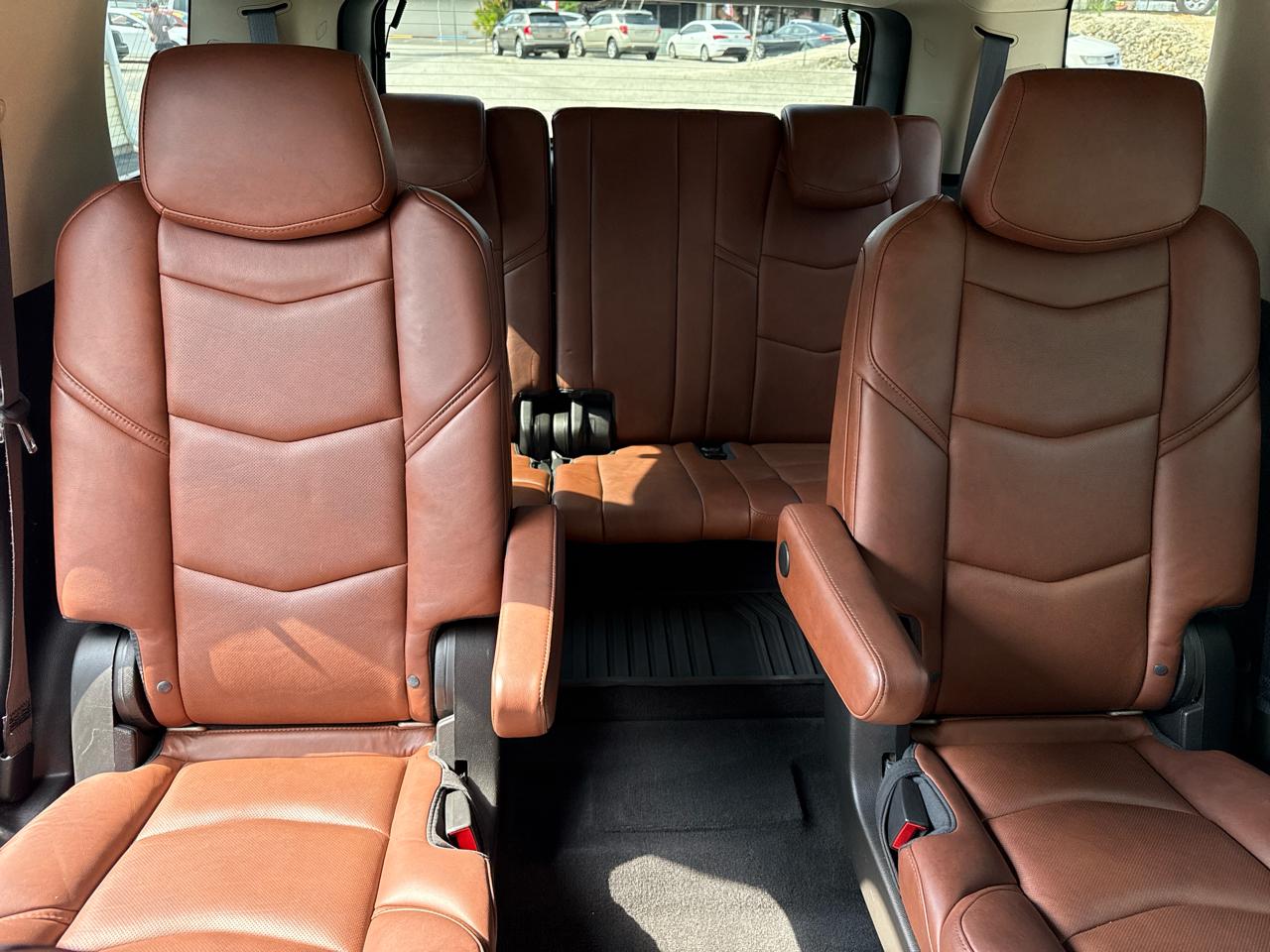 Cadillac Escalade 4WD 4dr Premium Luxury 2018